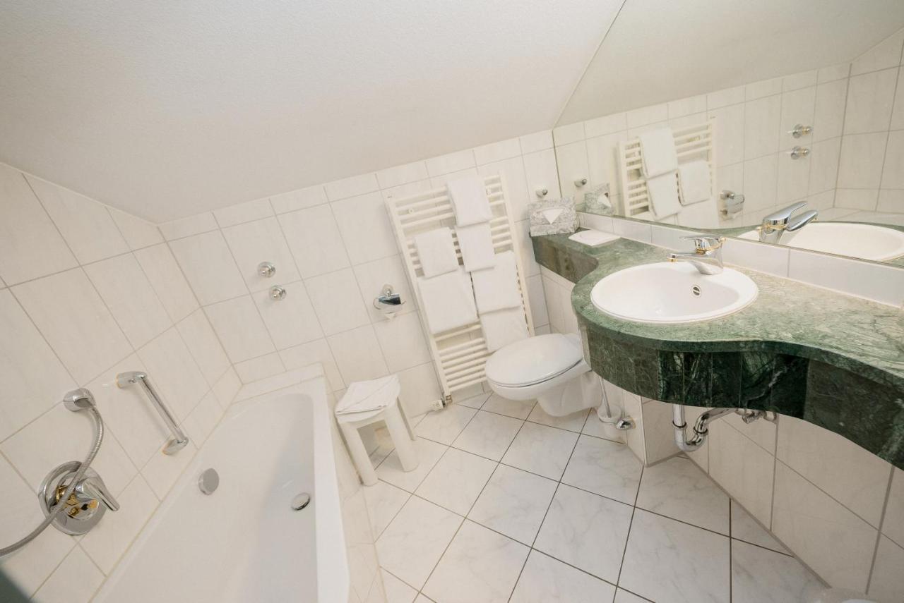 Hotel Am Schloss Illertissen Kültér fotó