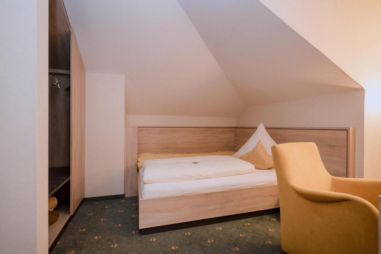 Hotel Am Schloss Illertissen Kültér fotó